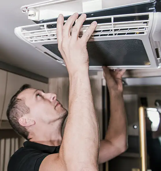  Professional Licensed And Insured Cleaners in Opelousas, LA